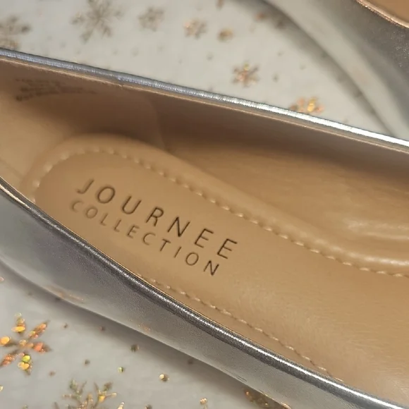 Journee Collection Silver Flats with Crystal Accents - Picture 2 of 9